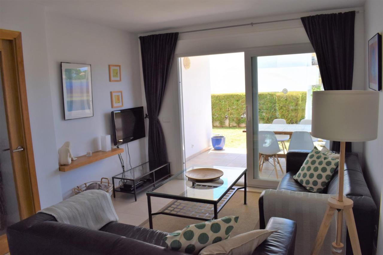 Ground Floor With Private Garden Bellresguard Leilighet Port de Pollença Eksteriør bilde